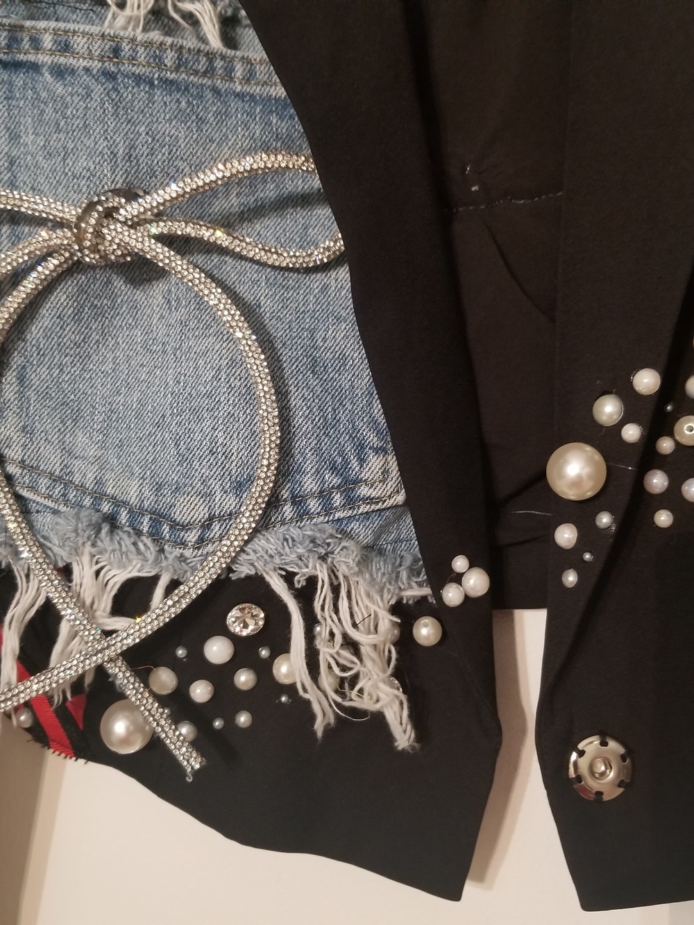 Custom Cropped Blazer- Black  Embellished Blazer Crystal Bow Denim Patch - Picture 4 of 4